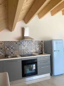 Penthouse with sea-facing terrace in the city center - Image 5