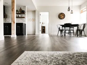 Edwardsville Apartment - The Woodland Suite - Image 2