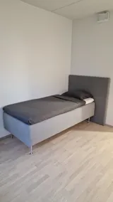 Clean apartment in a prime location - Image 5