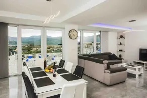 Villa Leko Imotski for 22p with pool and hot tub - Image 4