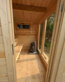 Lakefront Cottage + Hot Tub & Wood Sauna - Image 4