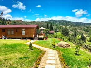 The Garden – Cabin overlooking the mountains - Image 2