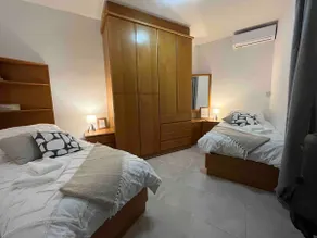 Massive terrace 3 bedroom penthouse - Image 5