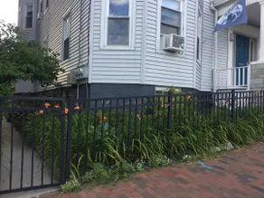 Peaceful Oasis on Munjoy Hill 1st flr 3BR parking - Image 2