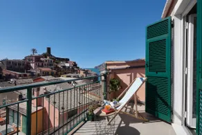 Casa Colomba in Vernazza Cinque Terre private apartment terrace with sea view - Image 4