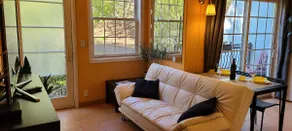 Montclair Retreat-quiet, private, in unit laundry - Image 3