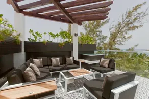 The Fancy One 〰️ Private Rooftop Pool 〰️ 3BR 3BA - Image 4