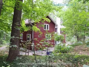 Forest House Near Hiking, Wineries, Colleges - Image 3
