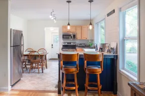 *Charming 2BR *Patio *Prime Location *Family Fun! - Image 2