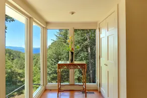 Cherry Cottage: modern comfort, antique charm - Image 5