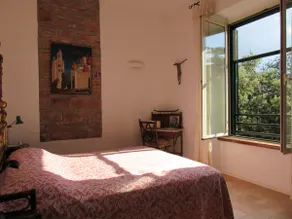 Eden House - Image 4