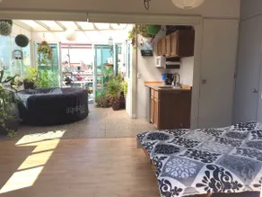 Roof-Garden apartment with private bathroom and garage. - Image 2