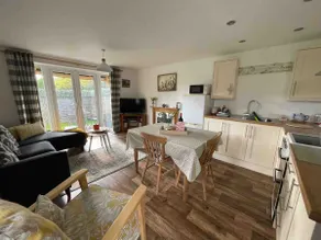Chestnut Cottage - Image 2