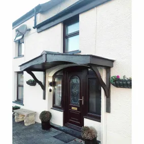 Y Bwythyn - Lovely cottage in village of Spittal - Image 2