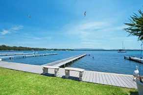 Lakeview Retreat - Image 3