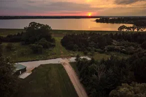 Acreage Next To Pawnee Lake - Sleeps 12! - Image 2