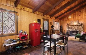 Tibetan Theme Cozy Cabin Minutes 2 Slopes + Hot Tub - Big Bear Lake - Image 5