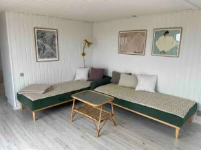 Cottage 50 meters from the beach with ocean views. - Image 3