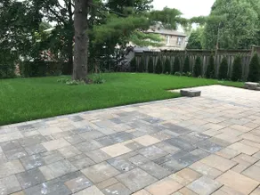 Luxury 3BR Willowdale Retreat with Backyard - Image 4