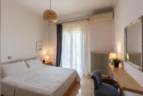 Assimina's luxury house with view - Image 5