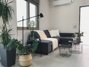 Steps from the beach2, seaside luxurious apartment - Image 3