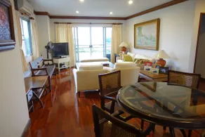 Charming 2BR downtown Chiangmai - Image 2