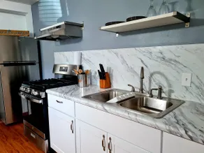 1 Bedroom apartment-kitchen and Free parking WI-FI - Image 2