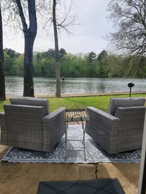 Lake Hamilton ground floor 15 ft to swim or fish - Image 3