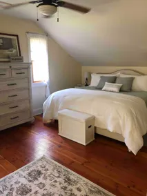 Quiet, Shabby-chic home in downtown Chestertown - Image 4