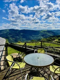 The Aveyron hideout for f-AMI-lies SPA Cinema River - Image 3