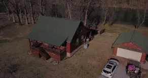 Lovely Bear Cabin on the White River - Image 3