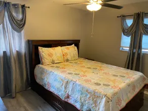 Near Universal/Downtown Orlando Spacious Home - Image 5