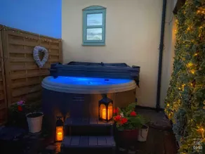 The Loft at Peake’s retreats - Image 2
