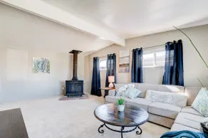 Family Oasis/Pool-Spa Free Tennis-Pickle/HVAC/4Bdr - Image 3