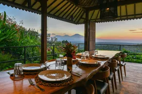 Villa Loulaki at the Sumberkima Hill retreat - Image 5