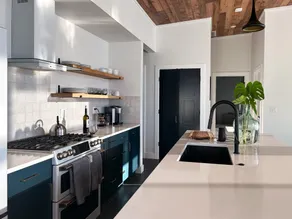 Modern 3br Paradise Valley home w/postcard views - Image 2
