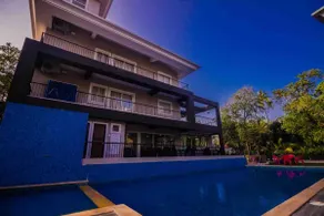 Lush Green 2 BHK Luxury Flat with Pool - Image 4