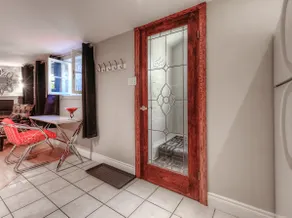 Contemporary Bachelor Pad Near Downtown Core - Image 2