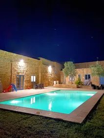 Studio Suite By The Pool - Image 4