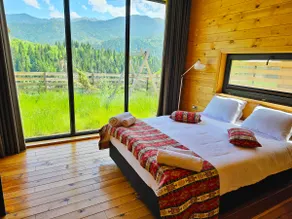 Mountain Cottage · Views · Pet Friendly · Sleeps 6 - Image 4