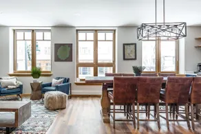 Radiant Retreat in the Heart of Lake Placid - Image 2