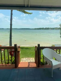 4 Season Waterside Retreat: Perfect for Family&WFH - Image 4
