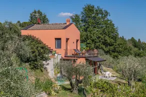 Private villa & swimming pool in Tuscany - Image 4
