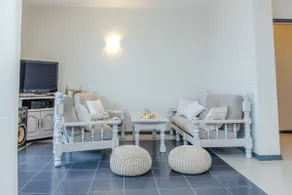 Lovely 3BD flat with PARKING and SEA VIEW by Flаt Manаger - Image 3