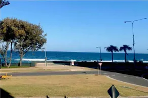 Gold Coast Beachfront / Ocean View Apartment! - Image 3