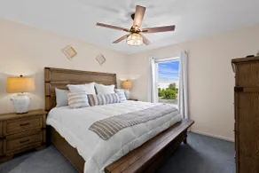 Beach Therapy-Surf Condos, W/Pool & Beach Access - Image 3