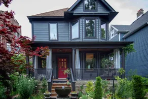 Victorian House in Heart of Rogers Park - Image 2