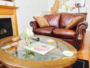 Beautiful House - 15 Min from Downtown Ottawa - Image 3