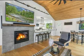 Snoqualmie River Retreat - Image 3