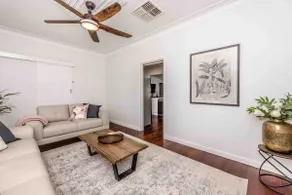 ENTIRE HOUSE • SPACIOUS • STYLISH • CBD - Image 4